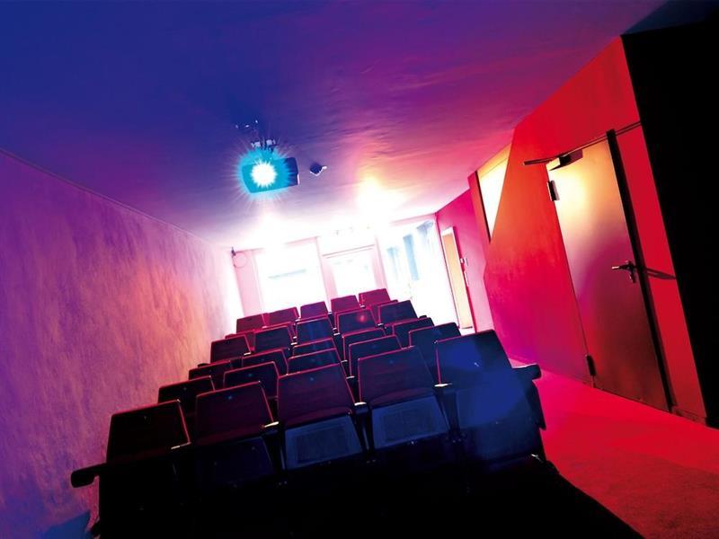 ออเรนจ์ โฮเต็ล แอนด์ อพาร์ตเมนต์ Hotel นอย-อุล์ม ภายนอก รูปภาพ